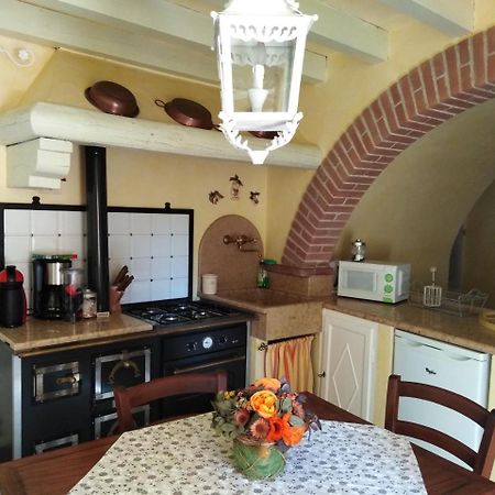 Casa Del Capitello Apartment Caprino Veronese Bagian luar foto