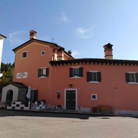 Casa Del Capitello Apartment Caprino Veronese Bagian luar foto